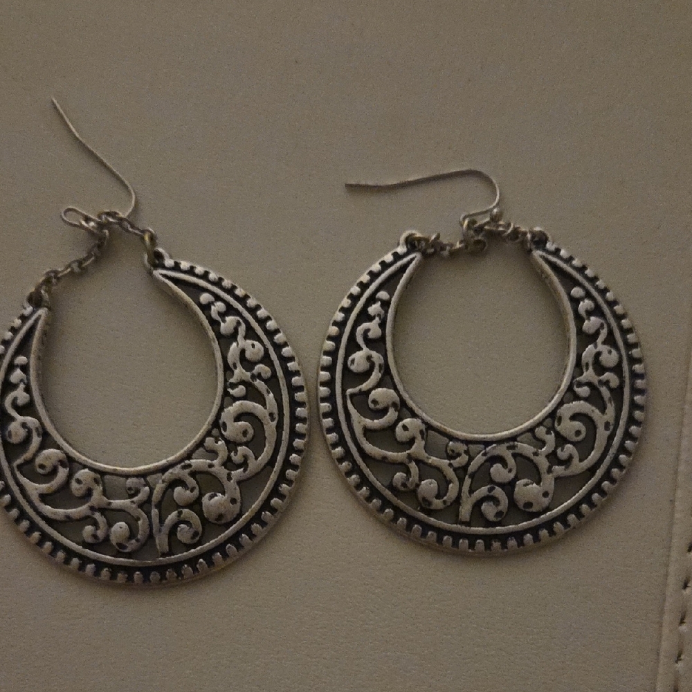 Vintage Silver Hoop Earrings